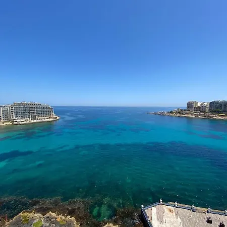 Δωμάτια σε οικογενειακή κατοικία F2 1 Lovely Room, Living And Bathroom Shared, St Julians